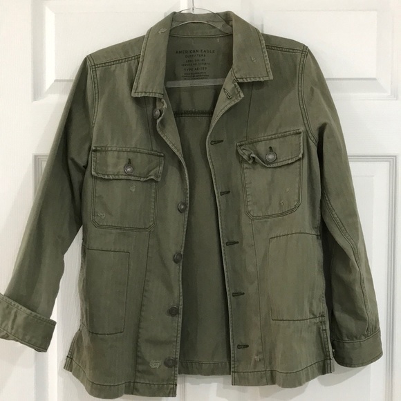 American Eagle Outfitters Jackets & Blazers - AE iconic utility jacket like Emma Stone’s size M